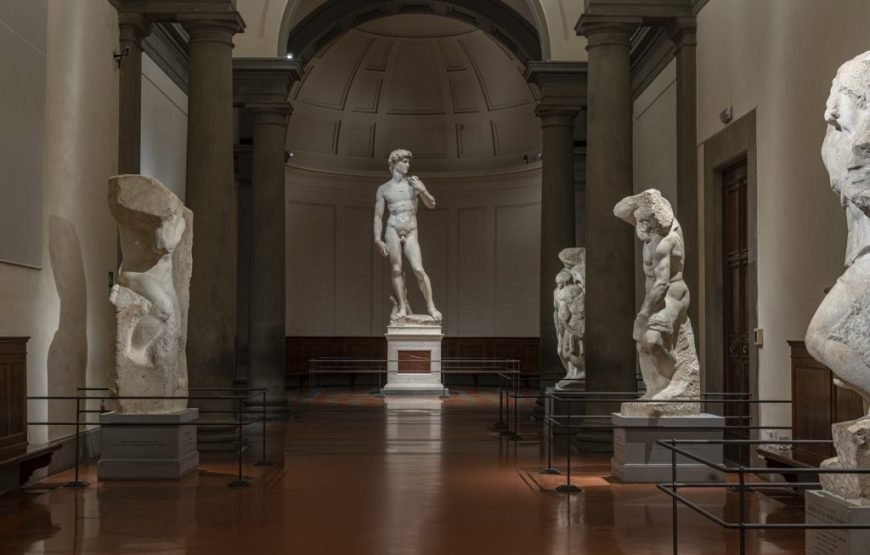 Skip the line: Uffizi and Accademia Hidden Highlights Small Group Walking Tour