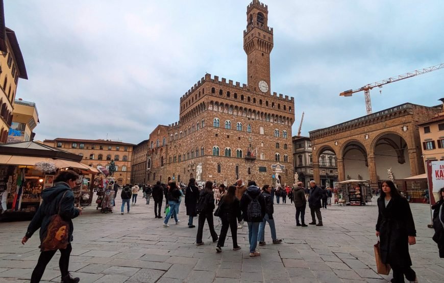 Skip the line: Uffizi and Accademia Hidden Highlights Small Group Walking Tour